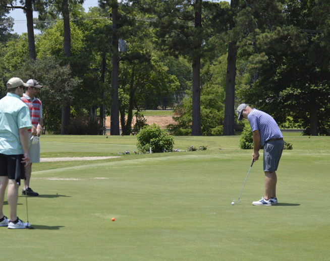 Neville Alumni Tiger Scramble